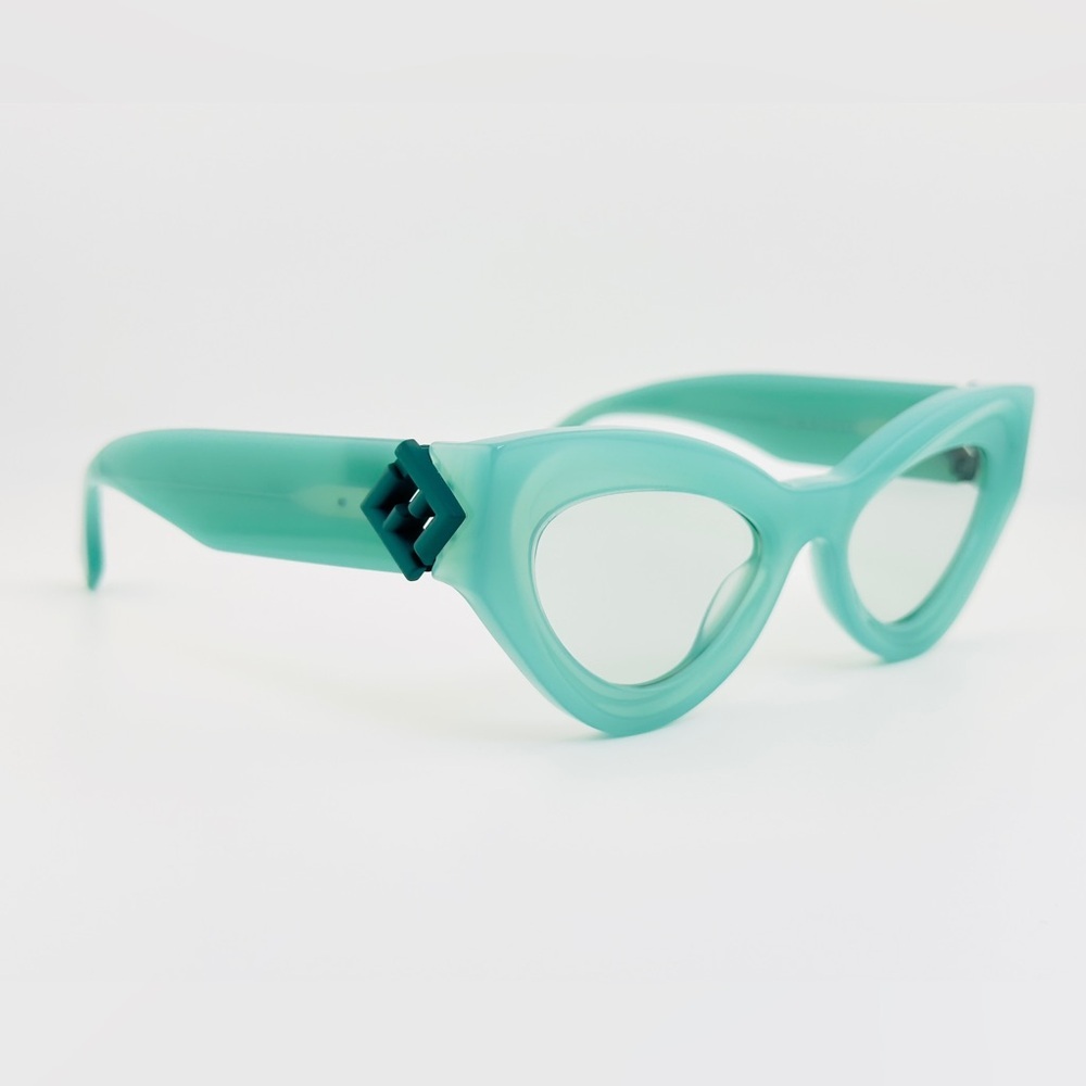 FENDI FF Diamonds Cat-eye women’s sunglasses FE401461 Light Green Frame - Picture 9 of 16